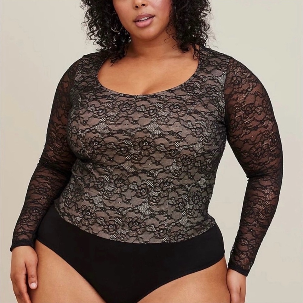Torrid Black Lace Long Sleeve Scoop Neck Stretch Bodysuit Size 2X 2